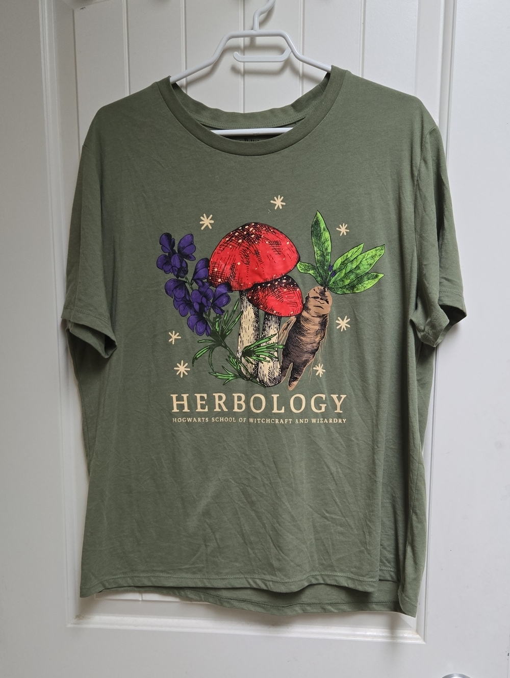 Harry Potter Herbology Women's XL Olive Green Graphic Tee Short Sleeve Cotton